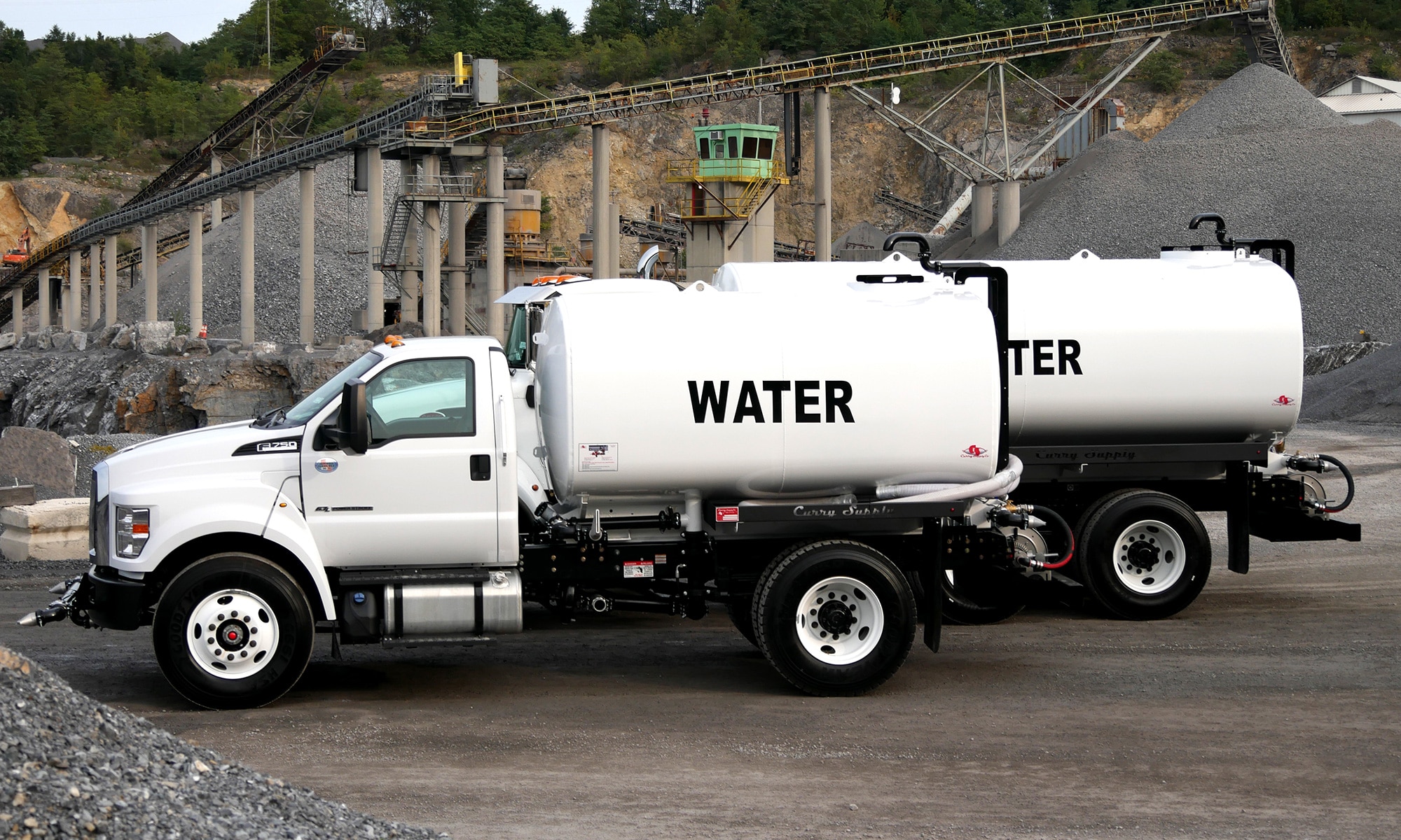 on road water trucks curry supply company
