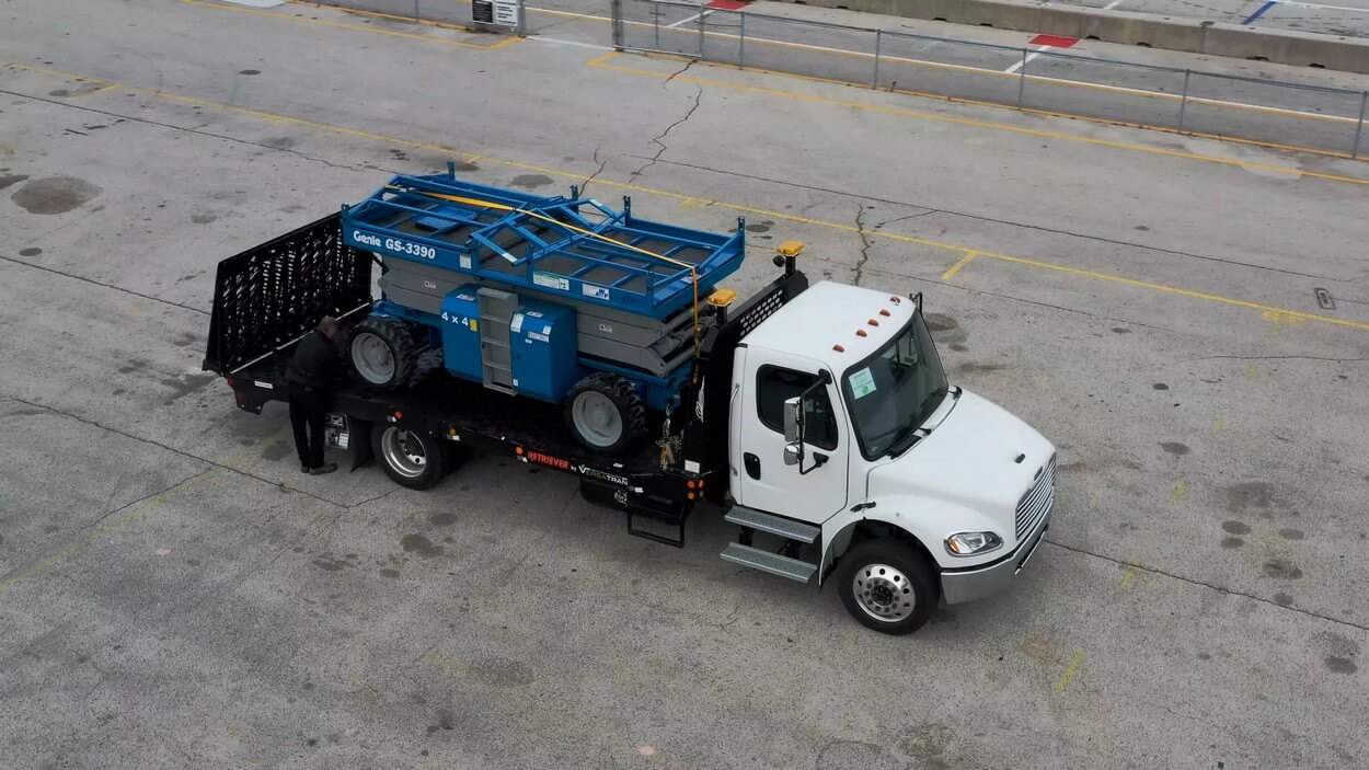 Reliable Versatran Retriever 6T Truck in Houston 